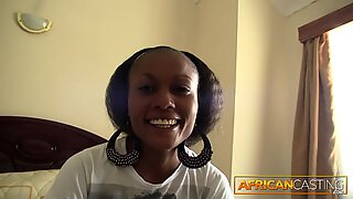 Africano principiante follada en entrevista