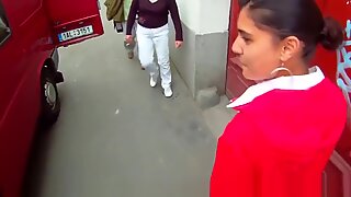 Индийки красавица взеха и прецакаха на шпионска камера