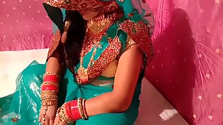 Indisches selbstgemachtes Pornovideo mit Hindi-Audio 14 Min