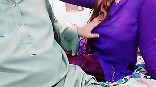 Punjabi kone knullet på nyttårsnatten med klar hindi-lyd